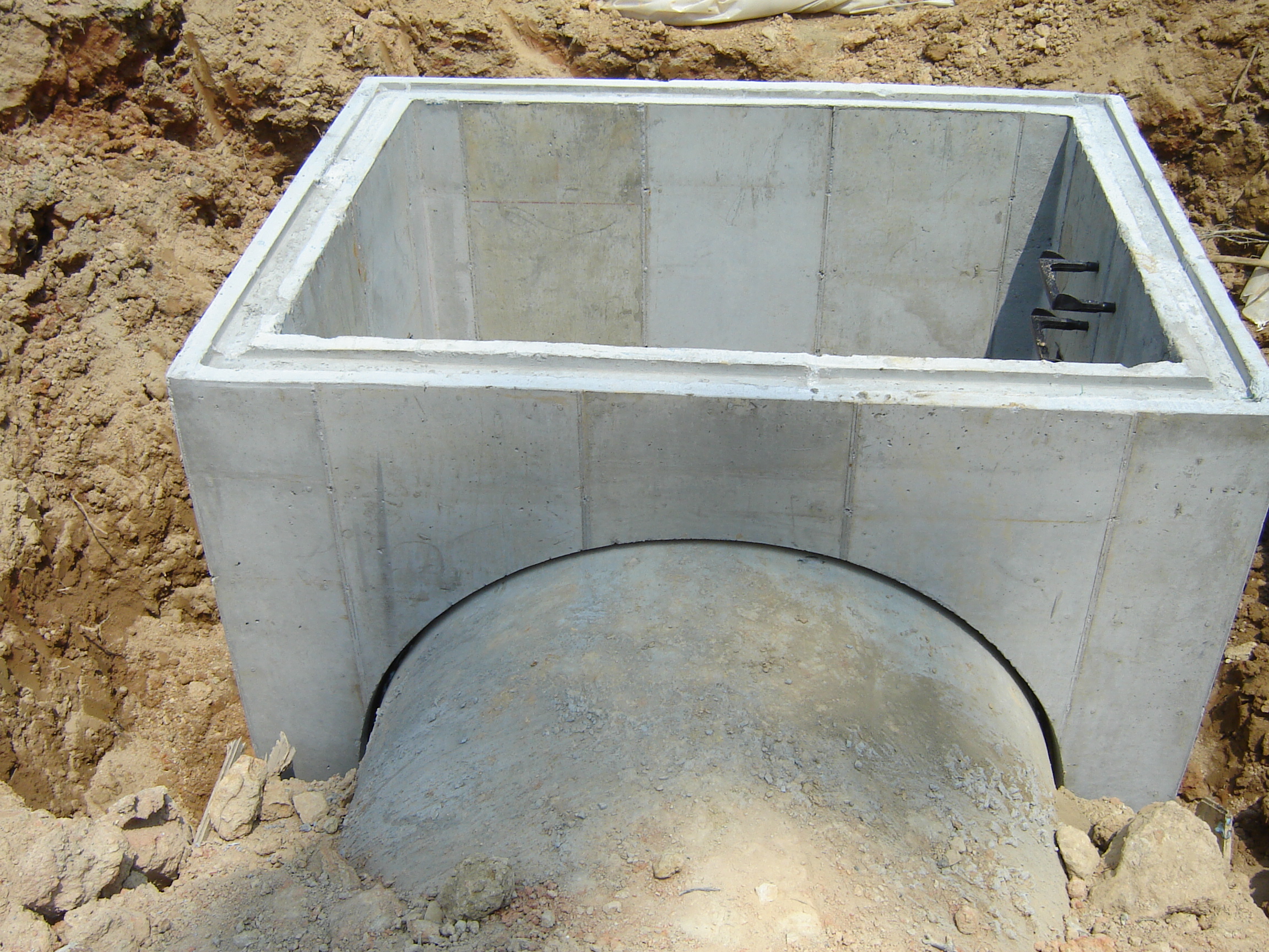 Concrete Pipe Installed in X•CEL Connection at Dam Site